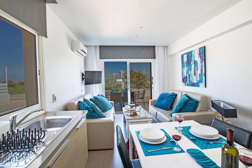 Nicholas Seaview Apartments Протарас Екстериор снимка