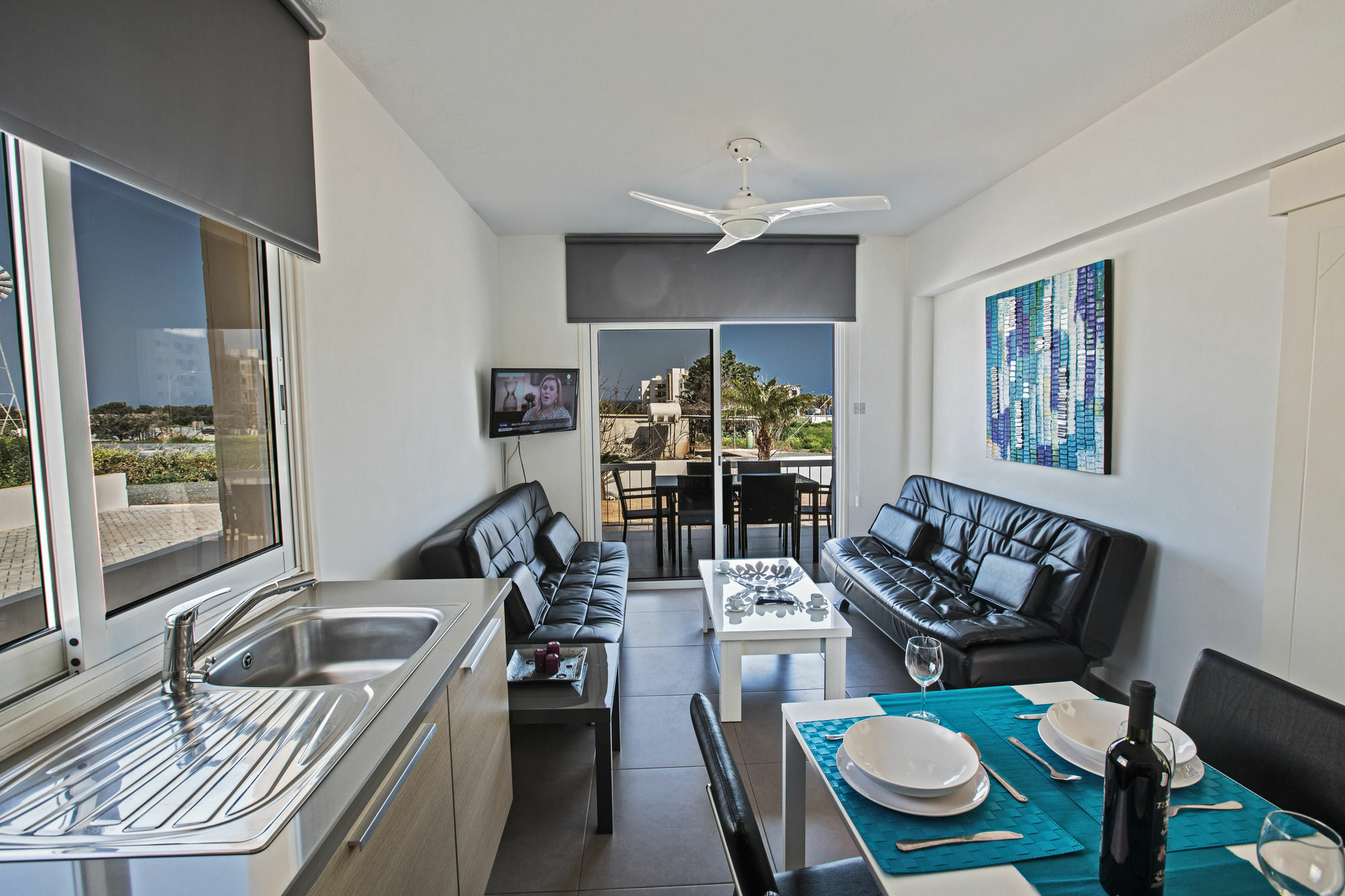 Nicholas Seaview Apartments Протарас Екстериор снимка